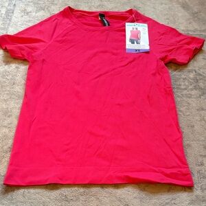 Mondetta Womens Vibrant Pink T-Shirt